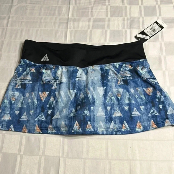 Adidas blue Skort,NEW ,women large,activewear , tennis,pickleball, resort wear. - Picture 2 of 12